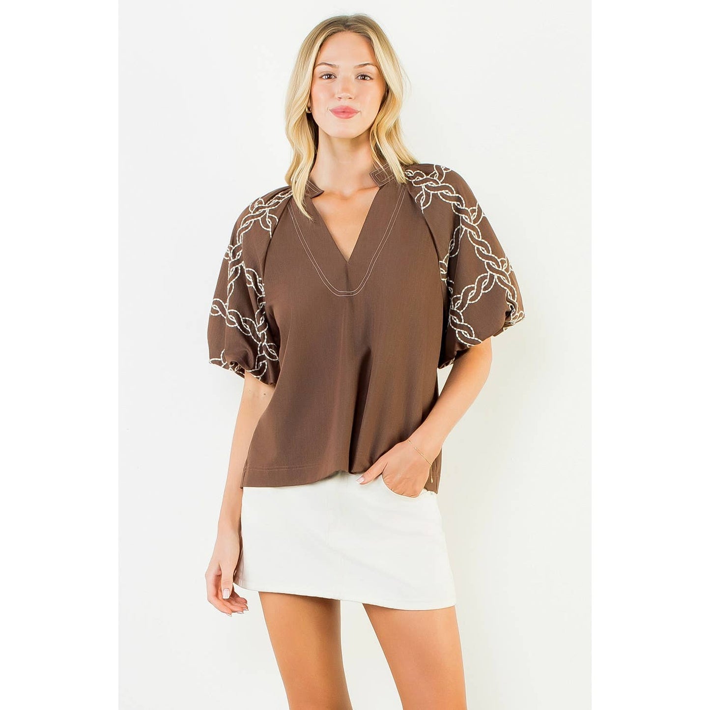Emory Embroidered Sleeve ( Navy or Brown )
