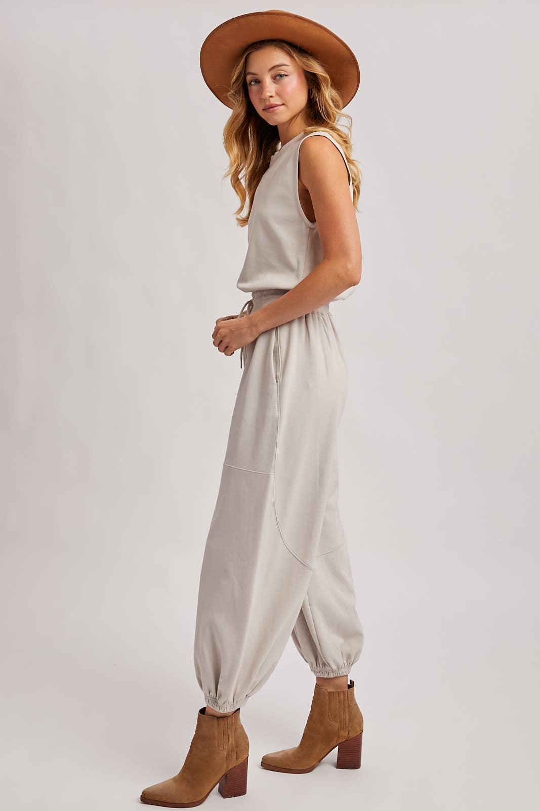 Jannie Jumpsuit ( Black or Ash )