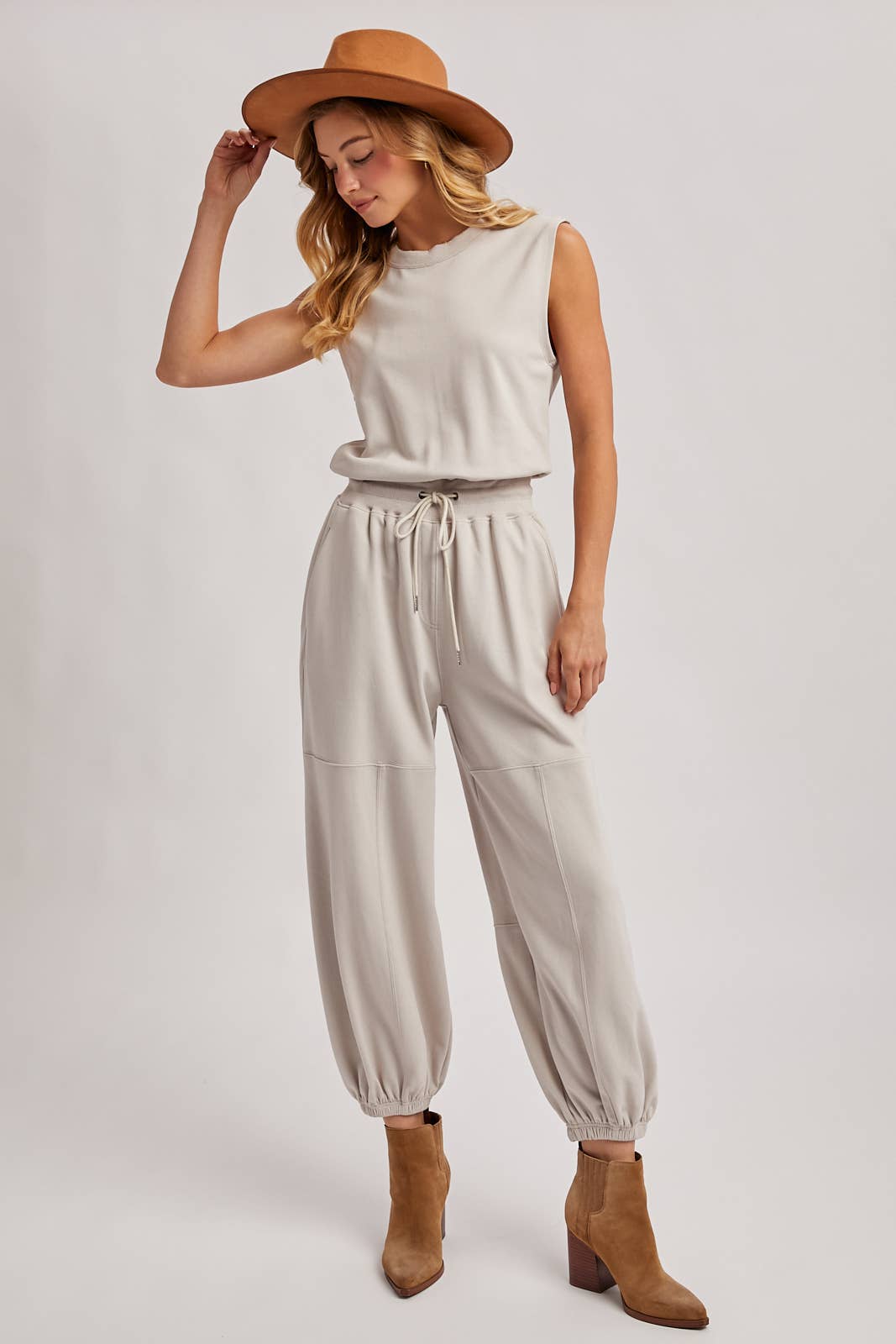 Jannie Jumpsuit ( Black or Ash )