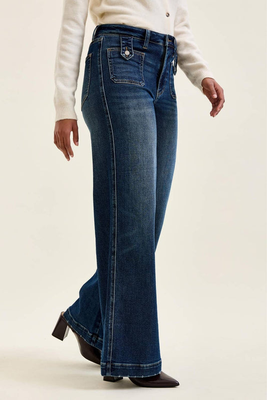 Lexi Retro Wide w/ Front Tab Closure